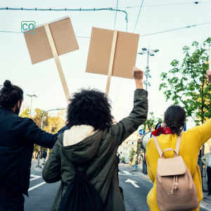  La protesta: Het protest (Spaans)